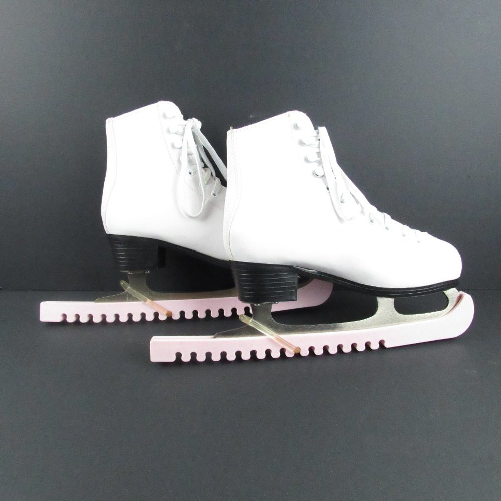 American Girls Size 5 Ice Skates With Covers